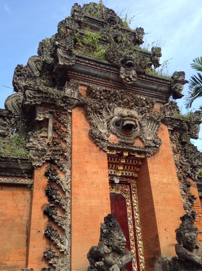 Ubud, Bali, Indonesia ~ vortex for artists, temples and healing.