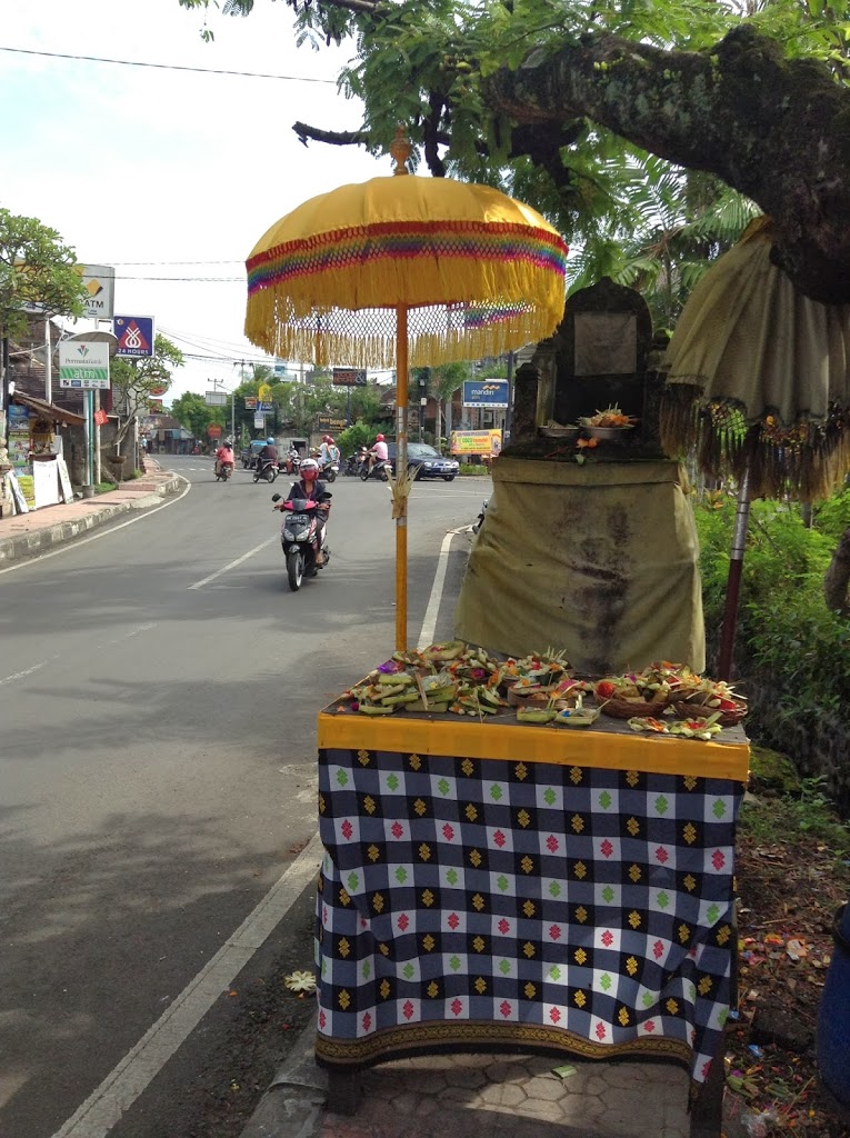 Live, from the streets of Ubud, Bali. Indonesia